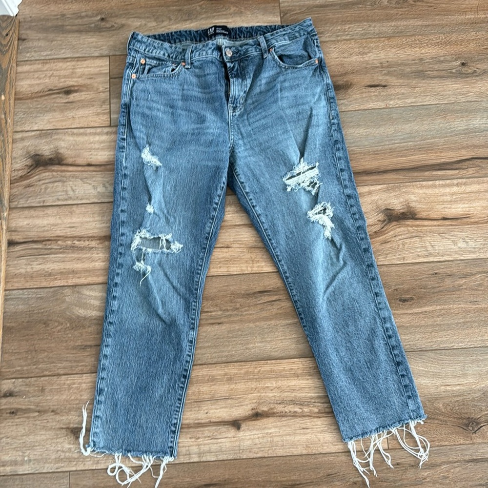 Gap Universal Slim Boyfriend Jeans 14/32R